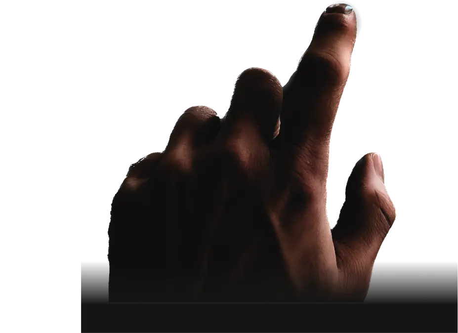 Hand interagiert mit Handy