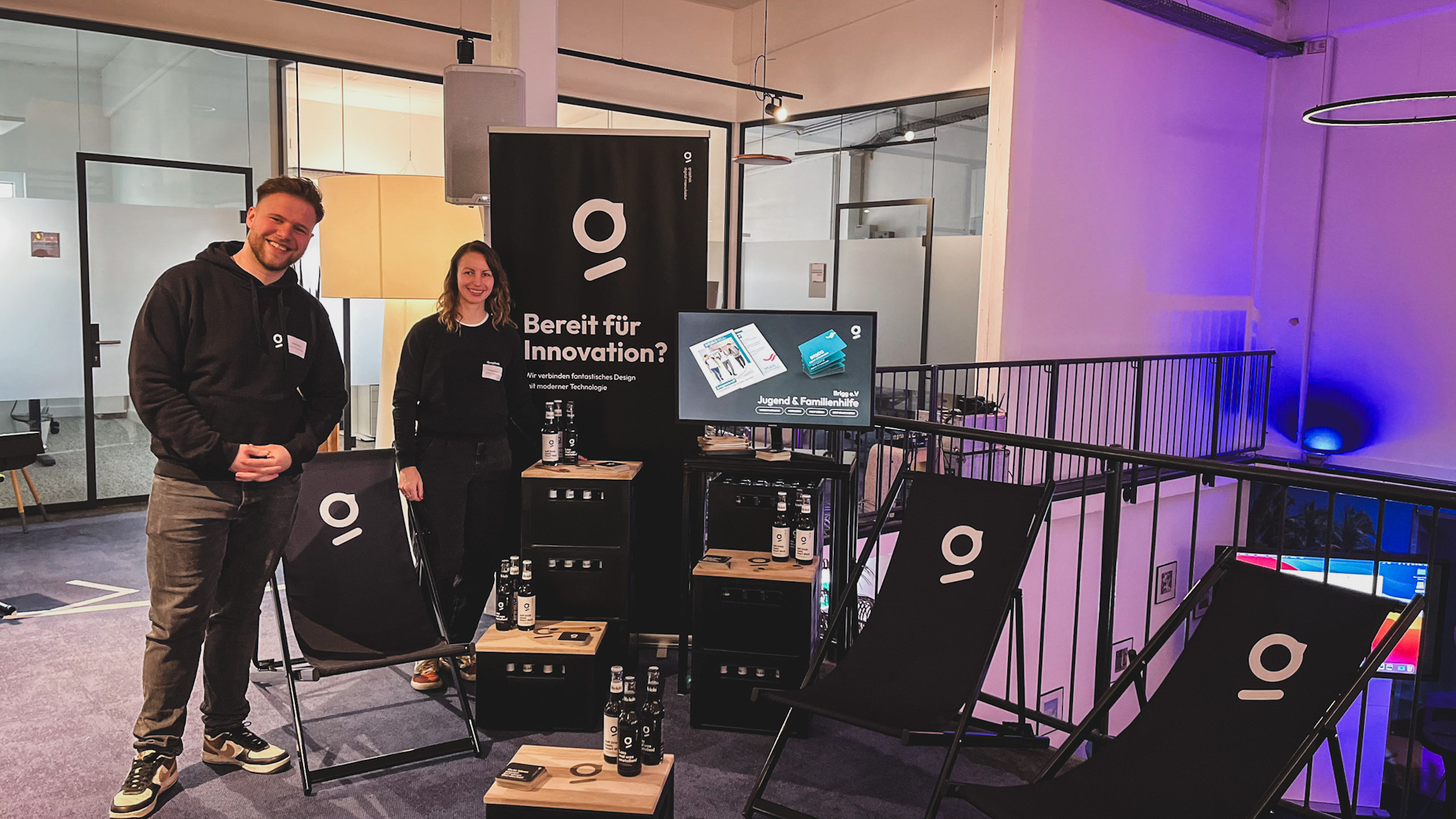Unsere Mitarbeiter Vanessa und Bernd auf den Startupdays in Oldenburg - Werbeagentur Bremen